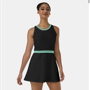 NWT Halara Everyday Cloudful Air Activity Dress “First Place” in Black, Sz Med